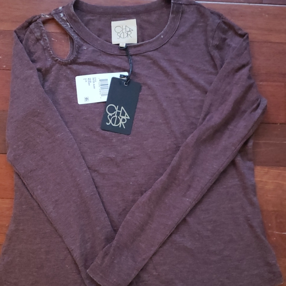 Chaser Mulberry top